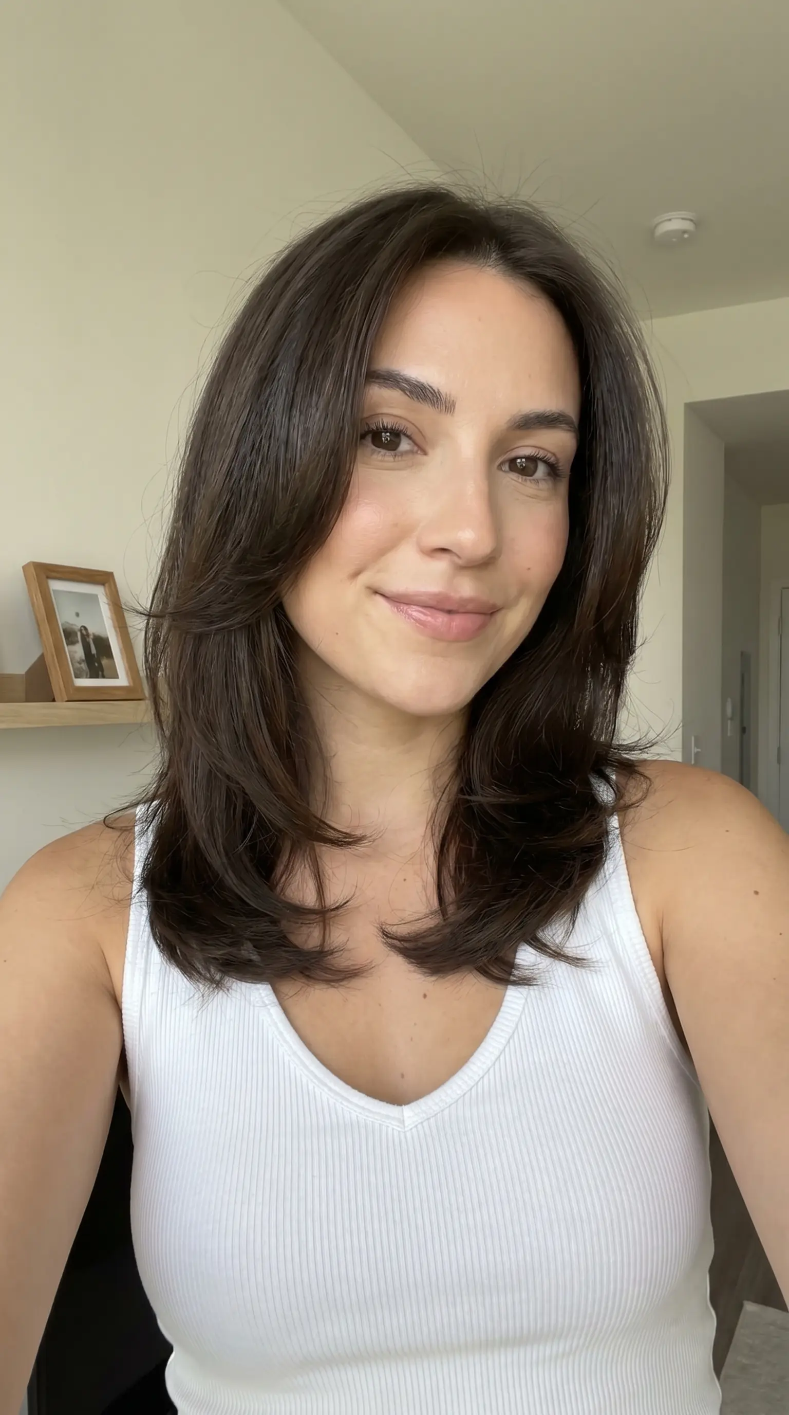 Casual Ribbed V-Neck Top Indoor Selfie